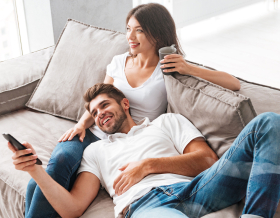 Радост в хола